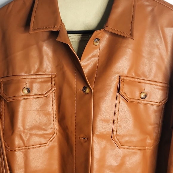 VEVERET Vegan Leather Shacket - Picture 2 of 14